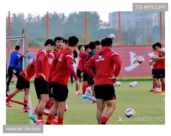 广西星灿足球俱乐部崛起之路：从地方球队到职业赛场的突破与挑战